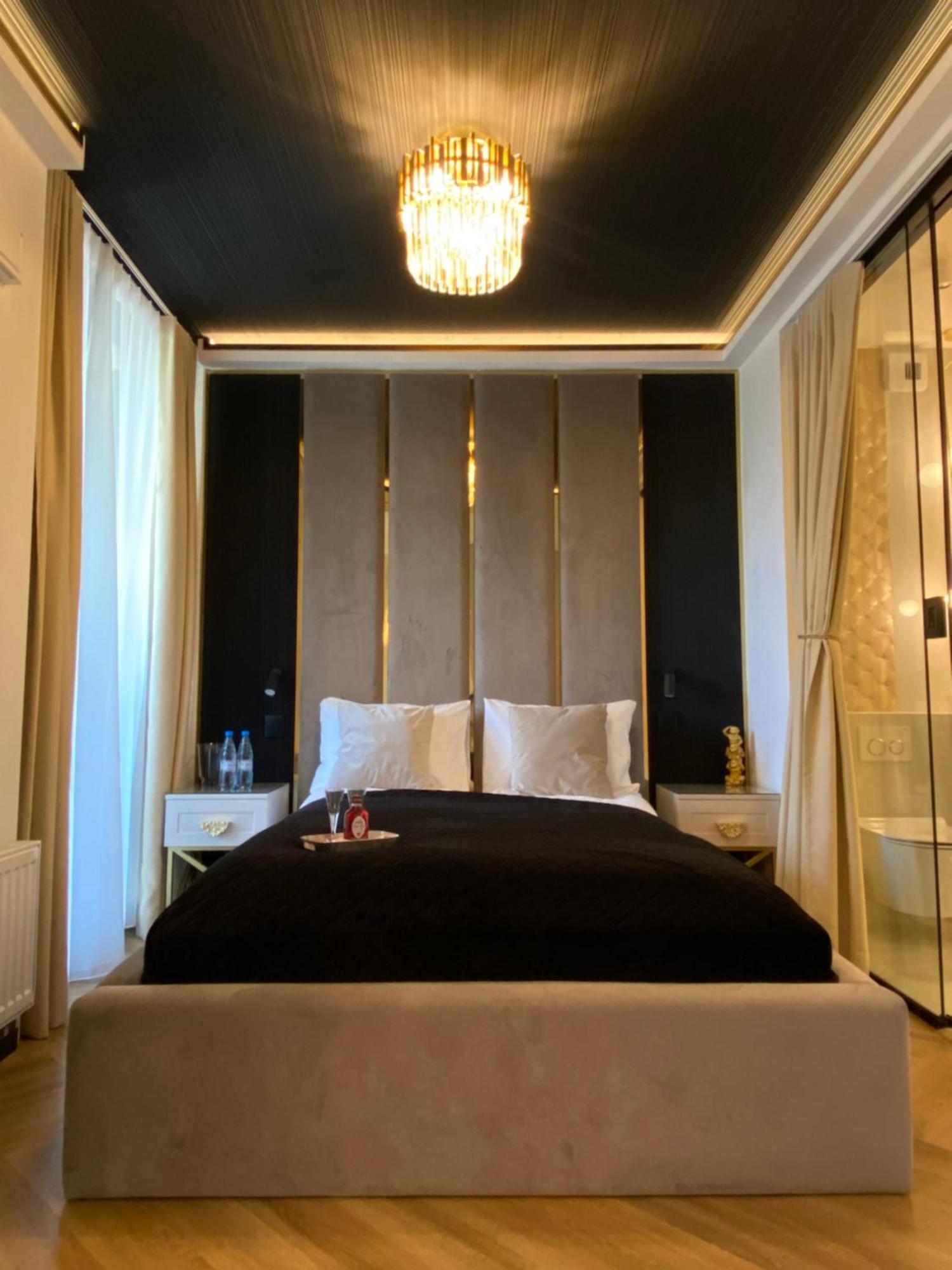Lux Stays By Torres At K39 Краков Экстерьер фото