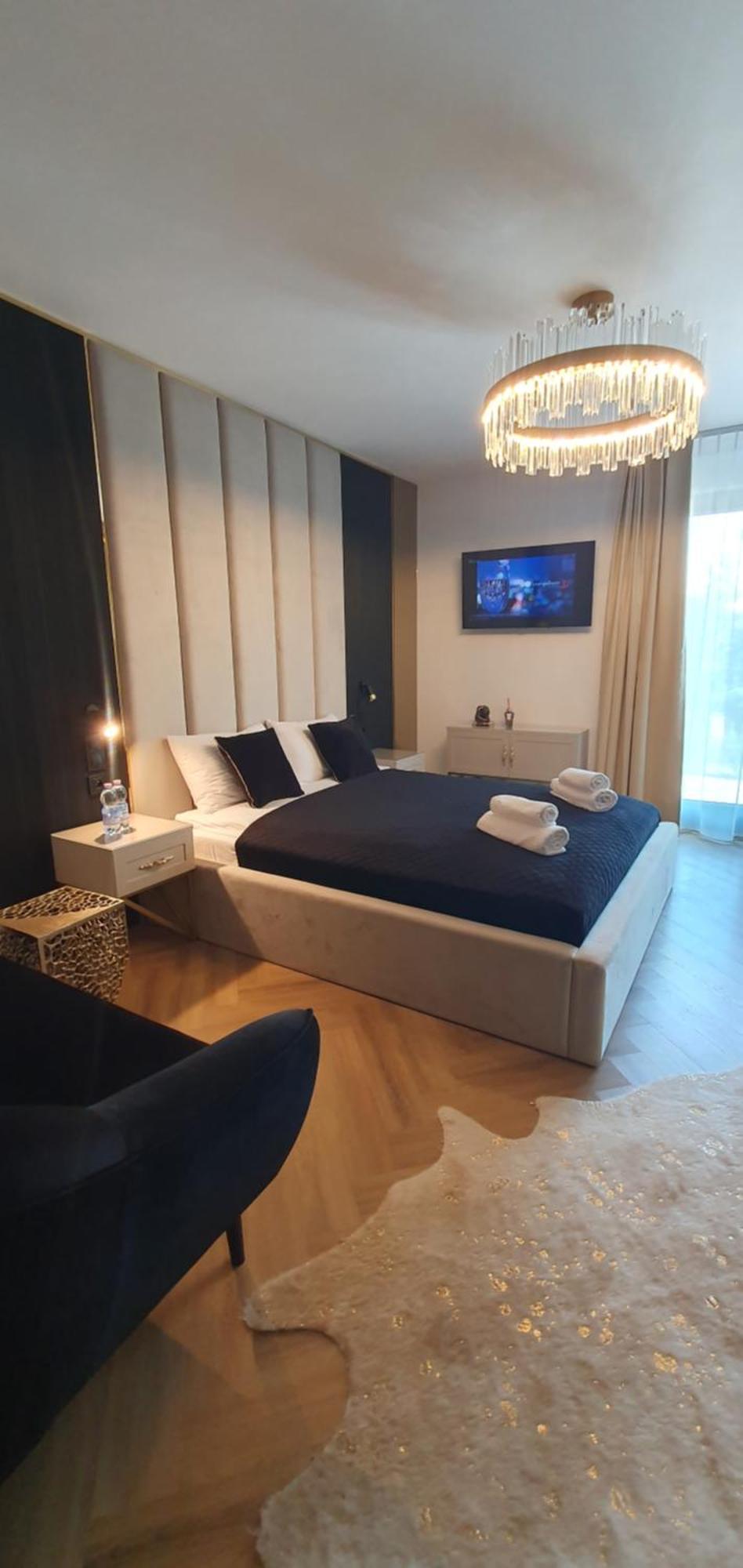 Lux Stays By Torres At K39 Краков Экстерьер фото